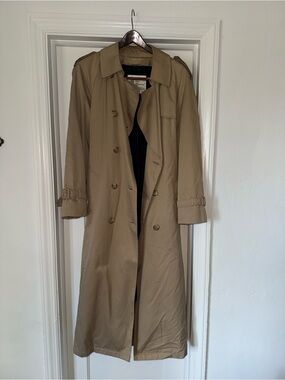 Vintage 80-90’s London Fog Full Length Trench Coat Belted Removable Liner 18R